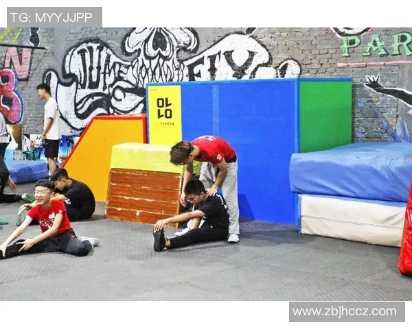 成都极限运动队与上海极限运动队赛后复盘分析灵活性表现与战术对比